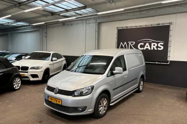 Volkswagen Caddy (2013) thumbnail 4