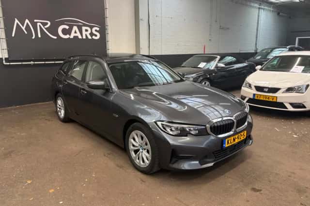 BMW 3-Serie (2021) thumbnail 3