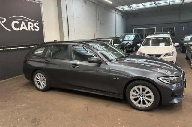 BMW 3-Serie (2021) thumbnail 4