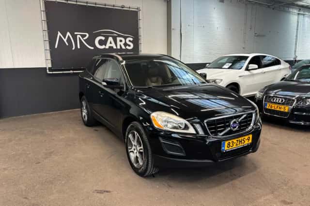 Volvo XC60 (2012) thumbnail 5