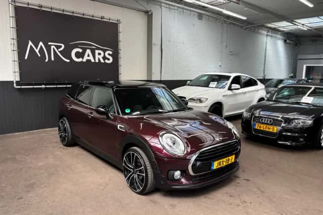 MINI Clubman (2017) thumbnail 2