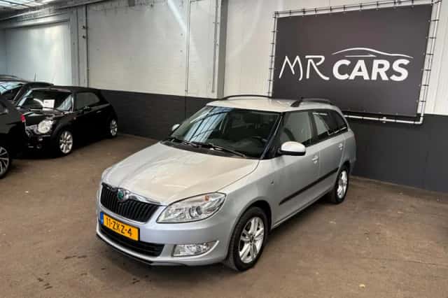 Škoda Fabia (2013) thumbnail 3