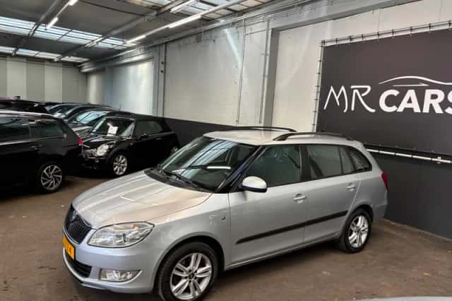 Škoda Fabia (2013) thumbnail 4