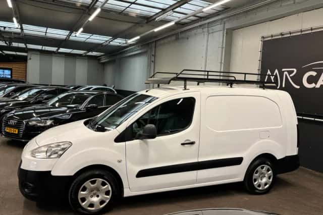 Peugeot Partner (2014) thumbnail 5
