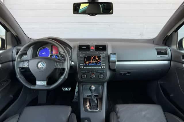Volkswagen Golf (2006) thumbnail 3