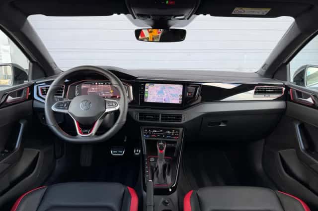 Volkswagen Polo (2024) thumbnail 3