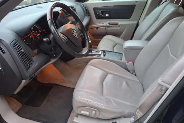 Cadillac SRX (2005) thumbnail 6
