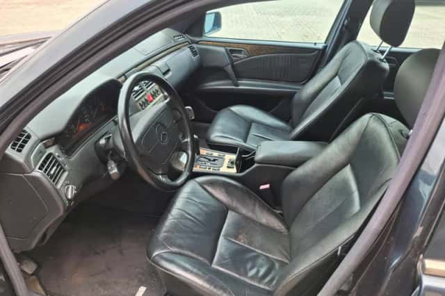 Mercedes-Benz E-Klasse (1998) thumbnail 6