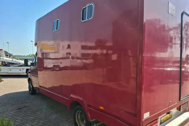 Mercedes-Benz Sprinter (1996) thumbnail 3