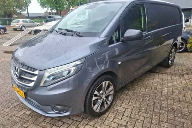 Mercedes-Benz Vito (2015) thumbnail 5