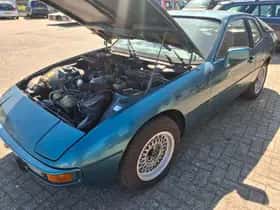 Porsche 924 (1980) thumbnail 2