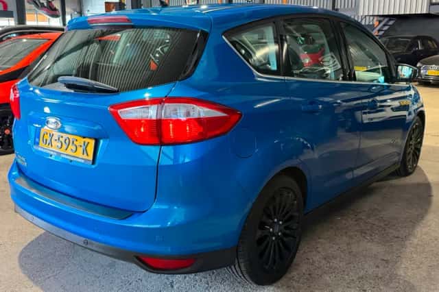 Ford C-Max (2015) thumbnail 4
