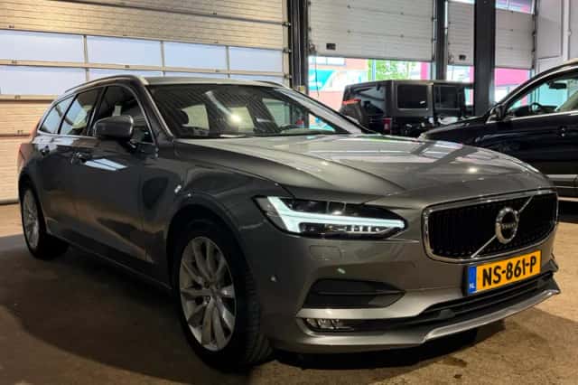 Volvo V90 (2017) thumbnail 5