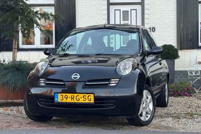 Nissan Micra (2005) thumbnail 1