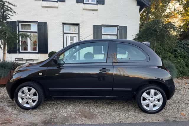Nissan Micra (2005) thumbnail 3