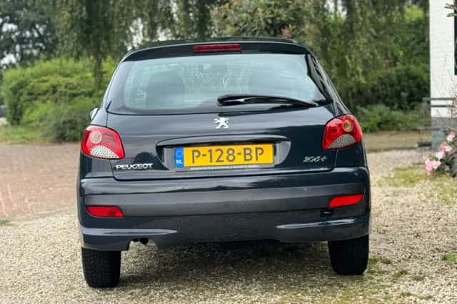 Peugeot 206 (2010) thumbnail 4