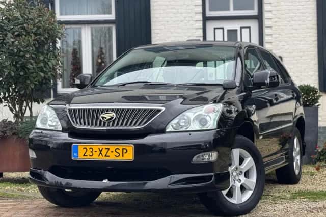 Toyota HARRIER (2007) thumbnail 1