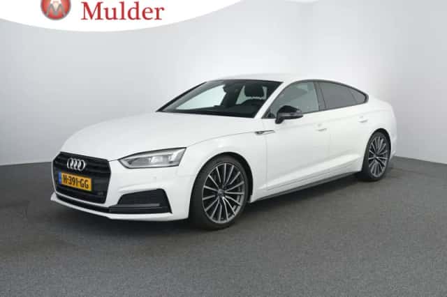 Audi A5 (2020) thumbnail 2