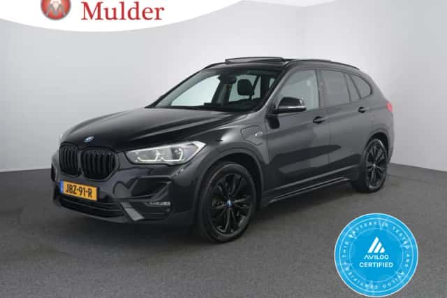 BMW X1 (2022) thumbnail 2