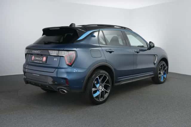 Lynk & Co 01 (2023) thumbnail 3