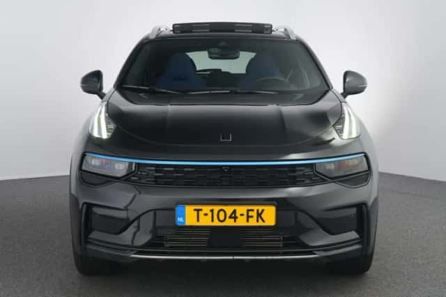 Lynk & Co 01 (2023) thumbnail 6
