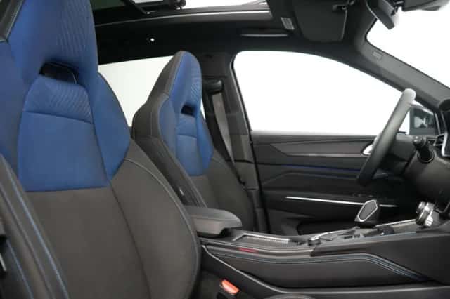 Lynk & Co 01 (2023) thumbnail 5