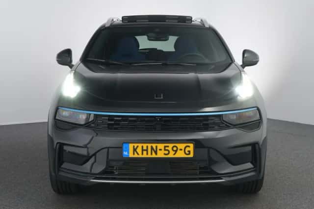 Lynk & Co 01 (2023) thumbnail 6