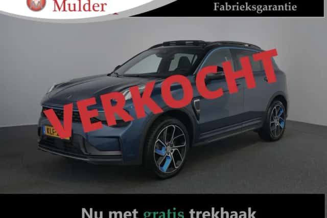 Lynk & Co 01 (2023) thumbnail 2
