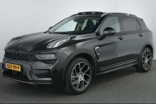 Lynk & Co 01 (2022) thumbnail 1
