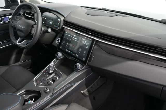 Lynk & Co 01 (2022) thumbnail 4