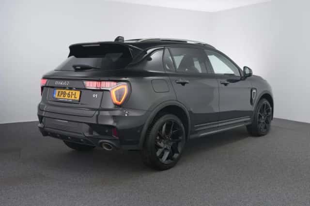 Lynk & Co 01 (2022) thumbnail 3