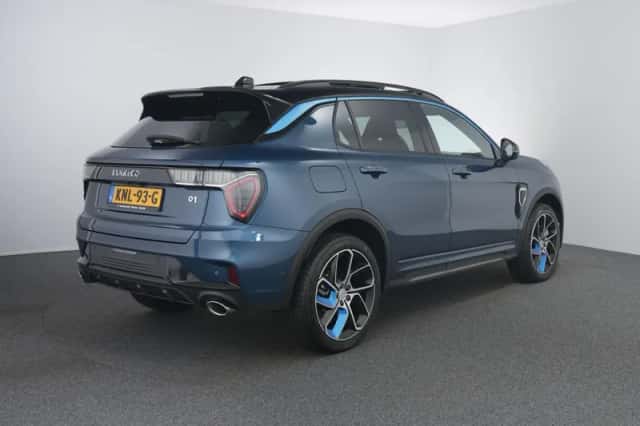 Lynk & Co 01 (2023) thumbnail 3
