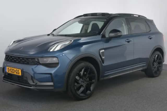 Lynk & Co 01 (2023) thumbnail 1