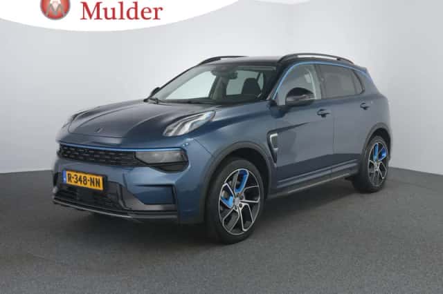 Lynk & Co 01 (2022) thumbnail 1