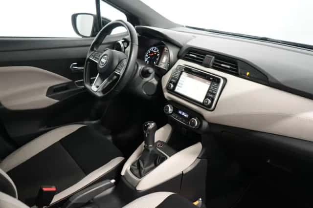Nissan Micra (2018) thumbnail 4