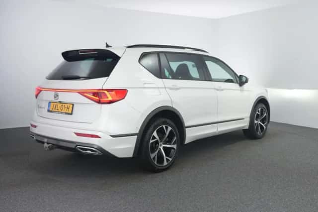 SEAT Tarraco (2023) thumbnail 2