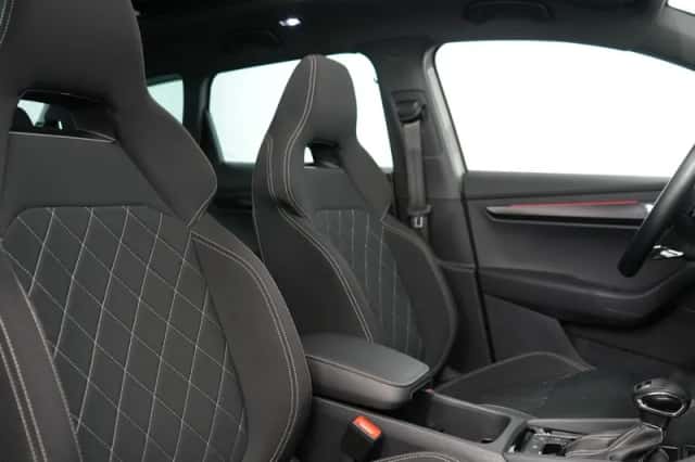 Škoda Karoq (2021) thumbnail 5
