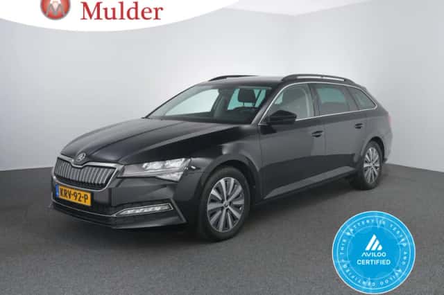 Škoda Superb (2021) thumbnail 2