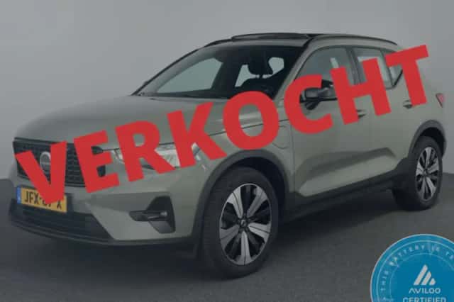 Volvo XC40 (2022) thumbnail 1
