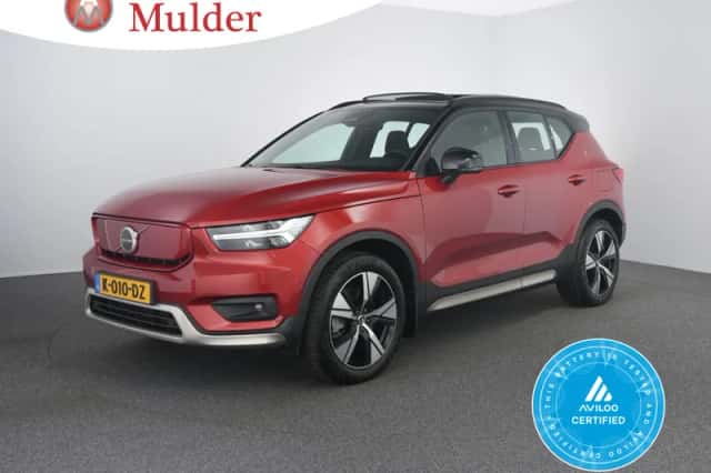 Volvo XC40 (2020) thumbnail 2