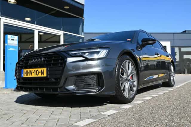 Audi A6 (2022) thumbnail 4