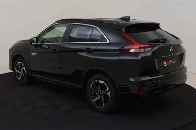 Mitsubishi Eclipse Cross (2025) thumbnail 3