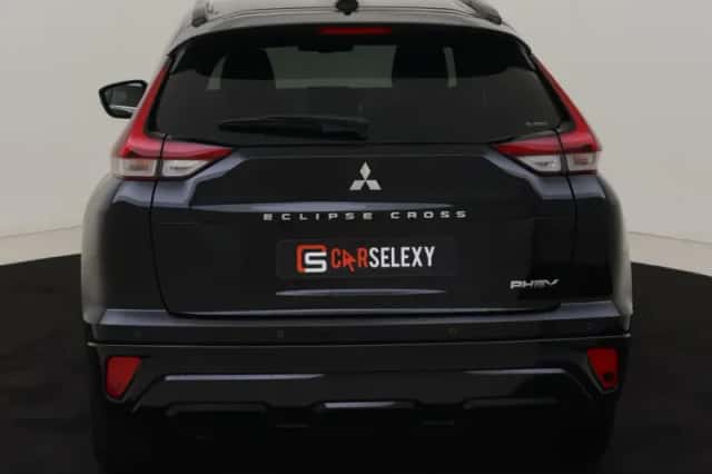 Mitsubishi Eclipse Cross (2025) thumbnail 4