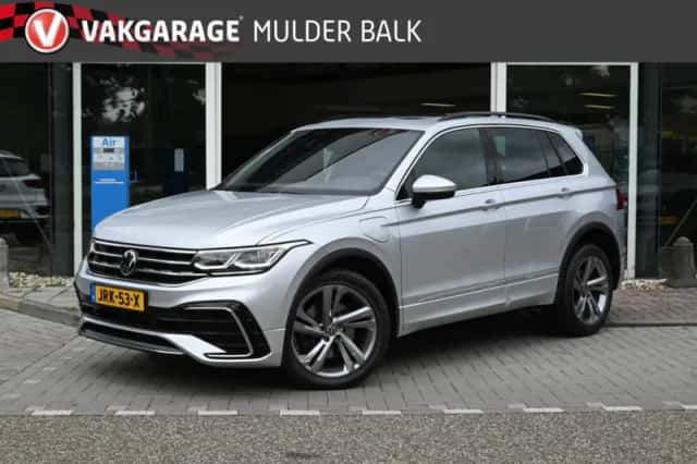 Volkswagen Tiguan (2022) thumbnail 1