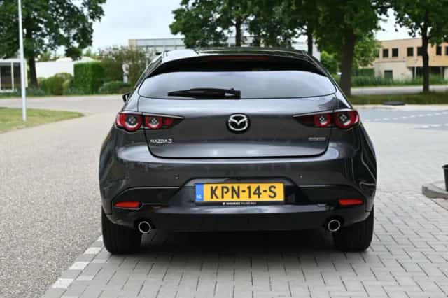 Mazda 3 (2021) thumbnail 6