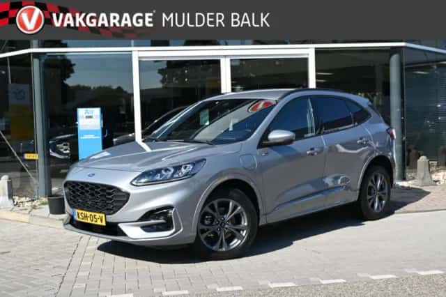 Ford Kuga (2024) thumbnail 1