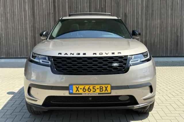 Land Rover Range Rover Velar (2022) thumbnail 2