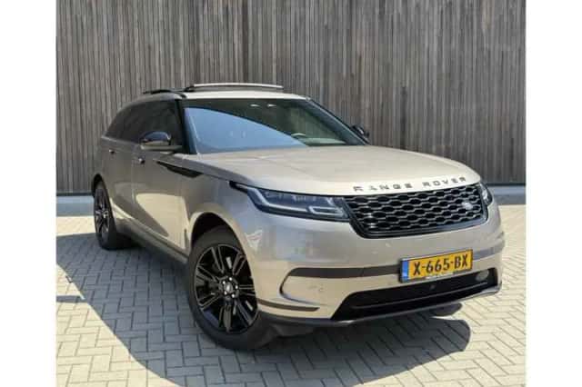Land Rover Range Rover Velar (2022) thumbnail 3