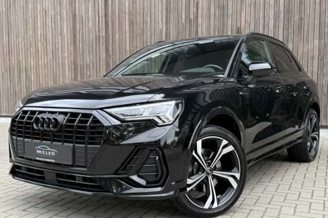 Audi Q3 (2022) thumbnail 1