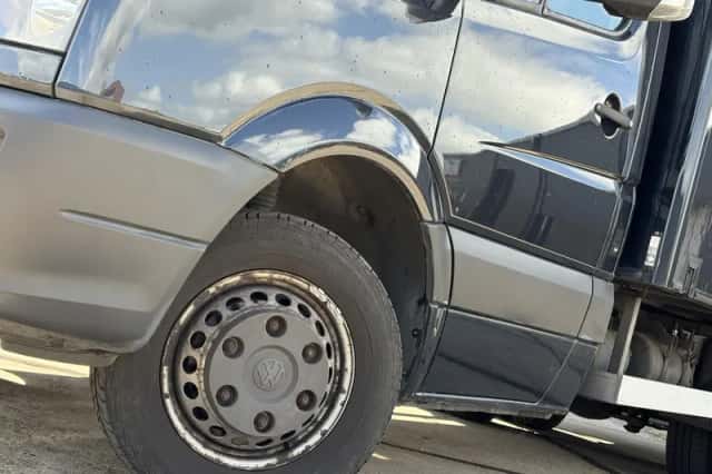 Volkswagen Crafter (2012) thumbnail 3